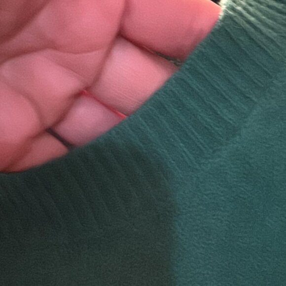 Pink Victoria's Secret 'OH WHAT FUN!' Holiday Christmas Sweater - Green Knit Med - Picture 6 of 7